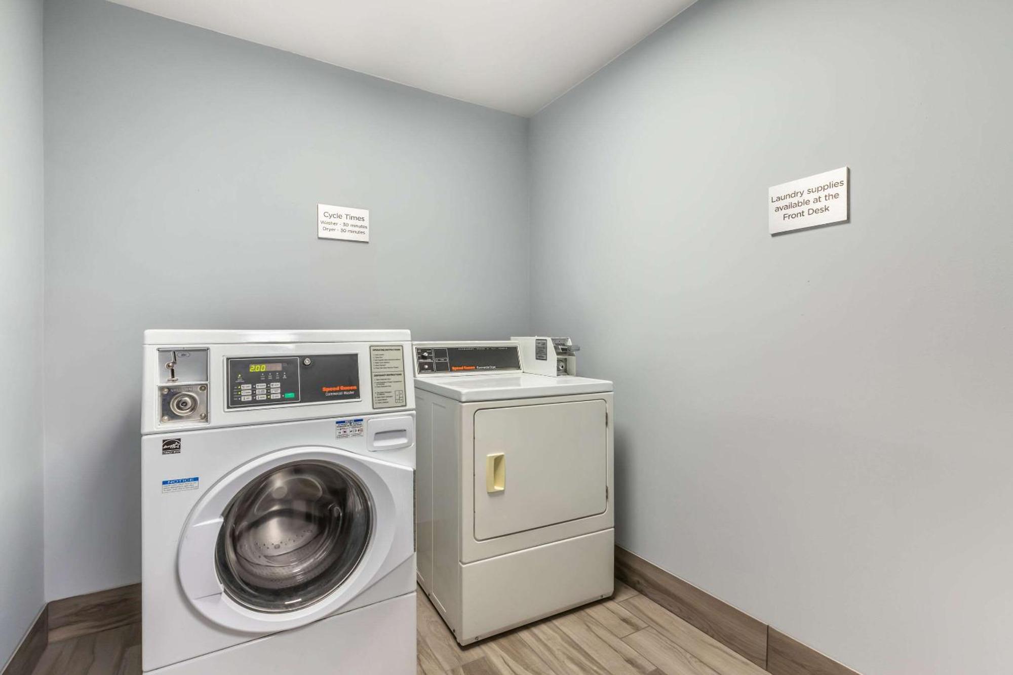 Comfort Inn & Suites Arlington Heights - Buffalo Grove Ngoại thất bức ảnh