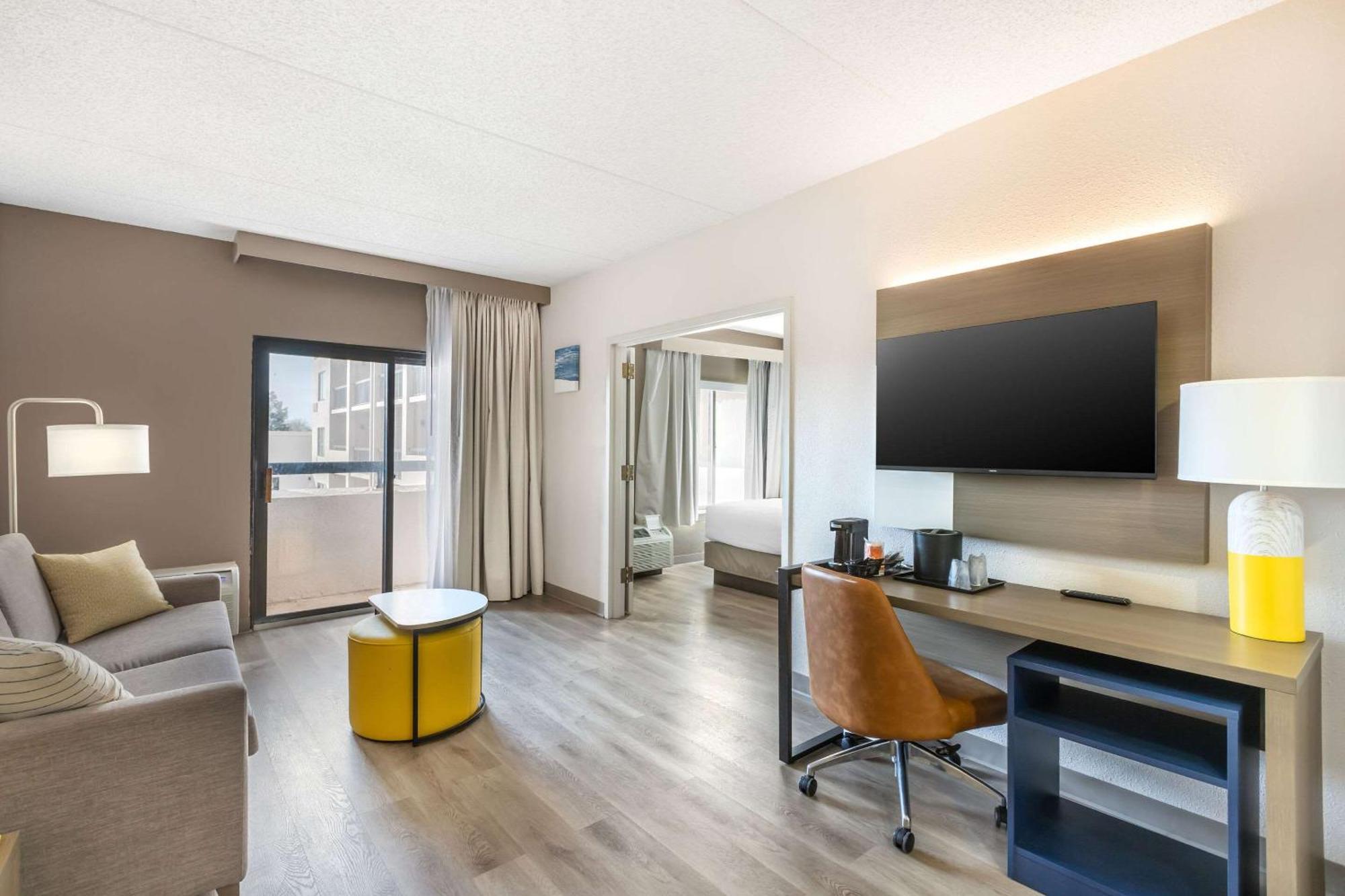 Comfort Inn & Suites Arlington Heights - Buffalo Grove Ngoại thất bức ảnh