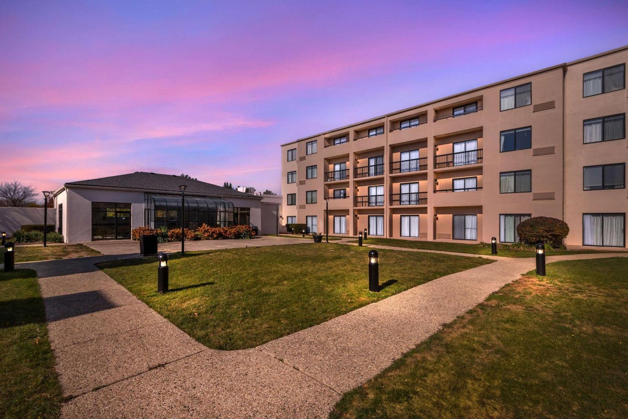 Comfort Inn & Suites Arlington Heights - Buffalo Grove Ngoại thất bức ảnh