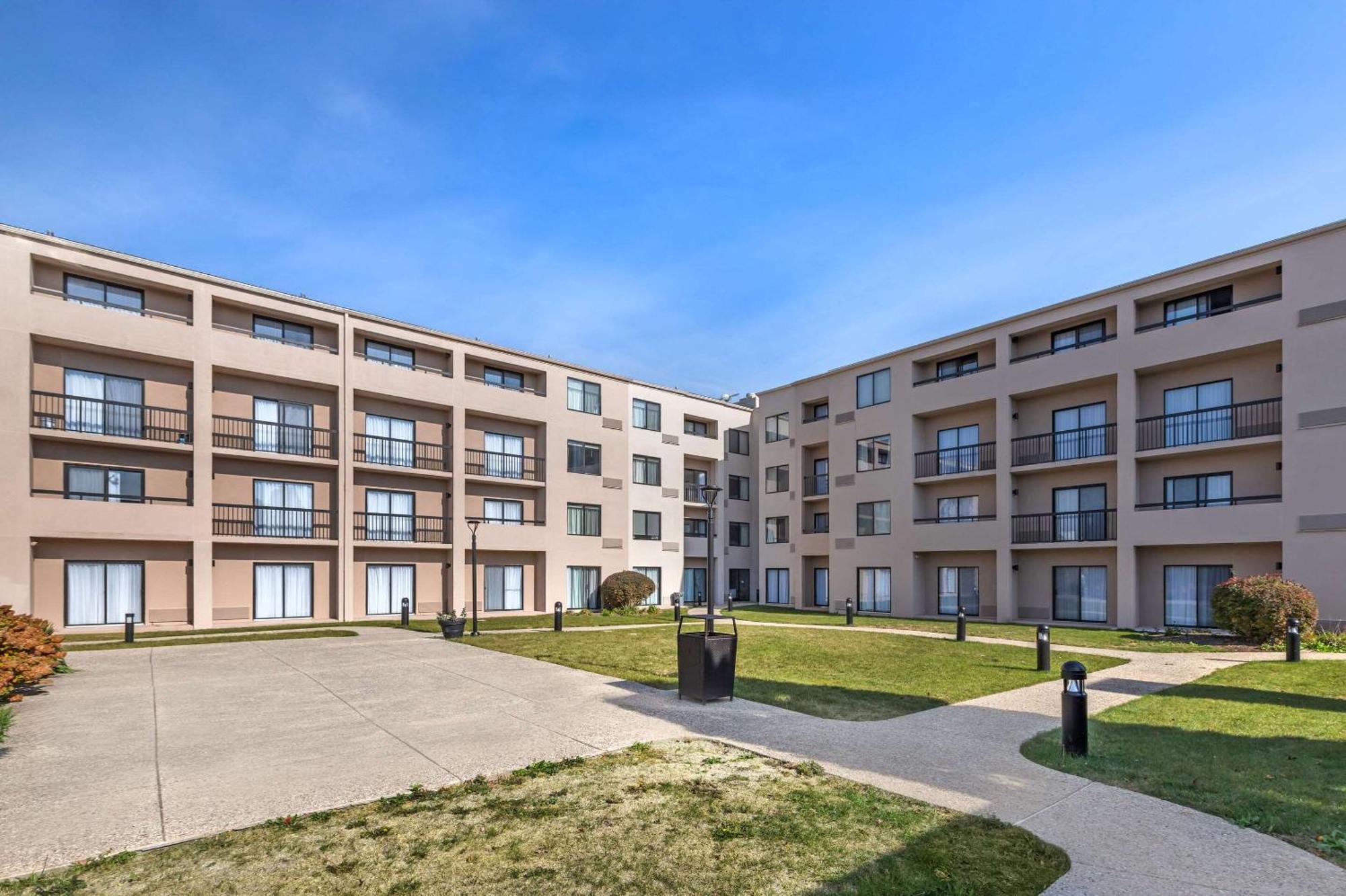Comfort Inn & Suites Arlington Heights - Buffalo Grove Ngoại thất bức ảnh